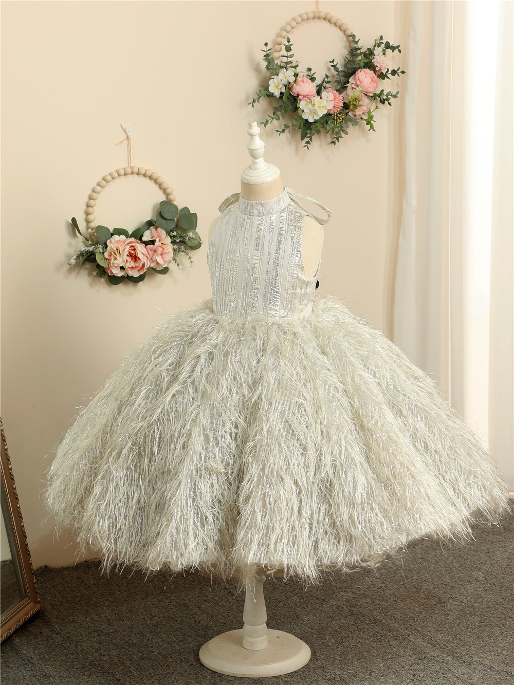 Vestido Cristy color plata para niñas